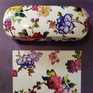 Eyeglass Case Small White Floral With Matching Cleaning Cloth